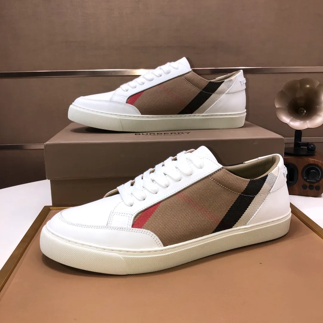 Men's shoes 💰480💰 [Burberry] (cowhide lining) classic low-top sneakers｜Imported cowhide with classic plaid fabric｜Cowhide lining｜Original outsole｜Fine workmanship and comfortable to wear Size: 38-44 (customized at 45)